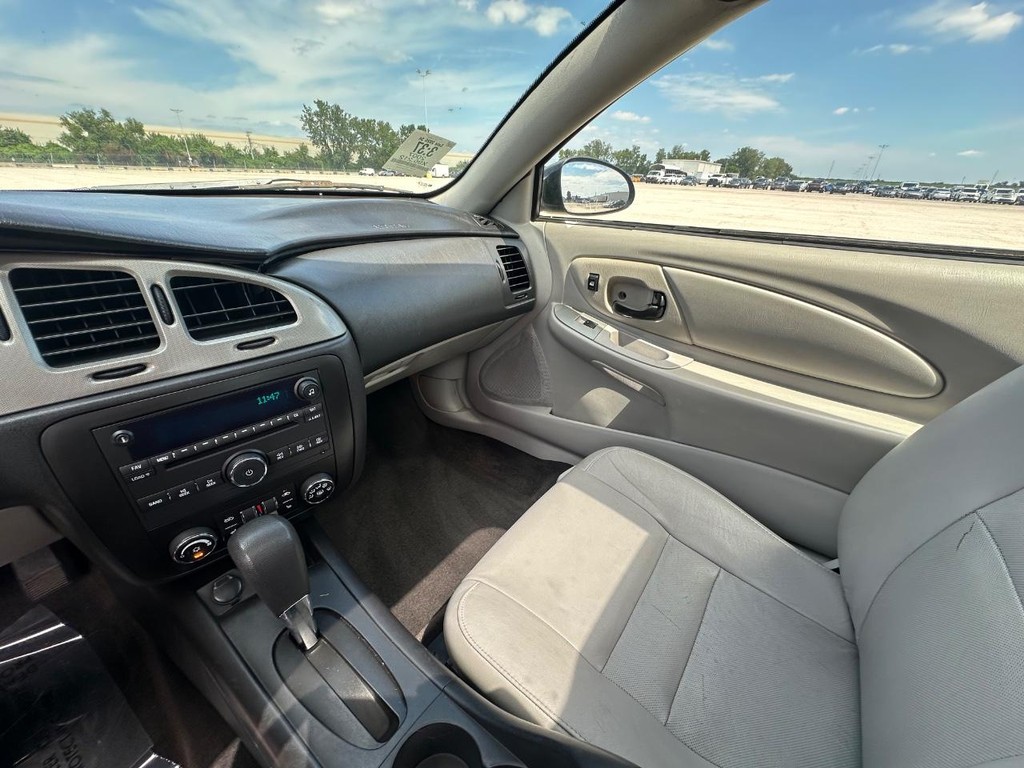 Chevrolet Monte Carlo Vehicle Full-screen Gallery Image 13