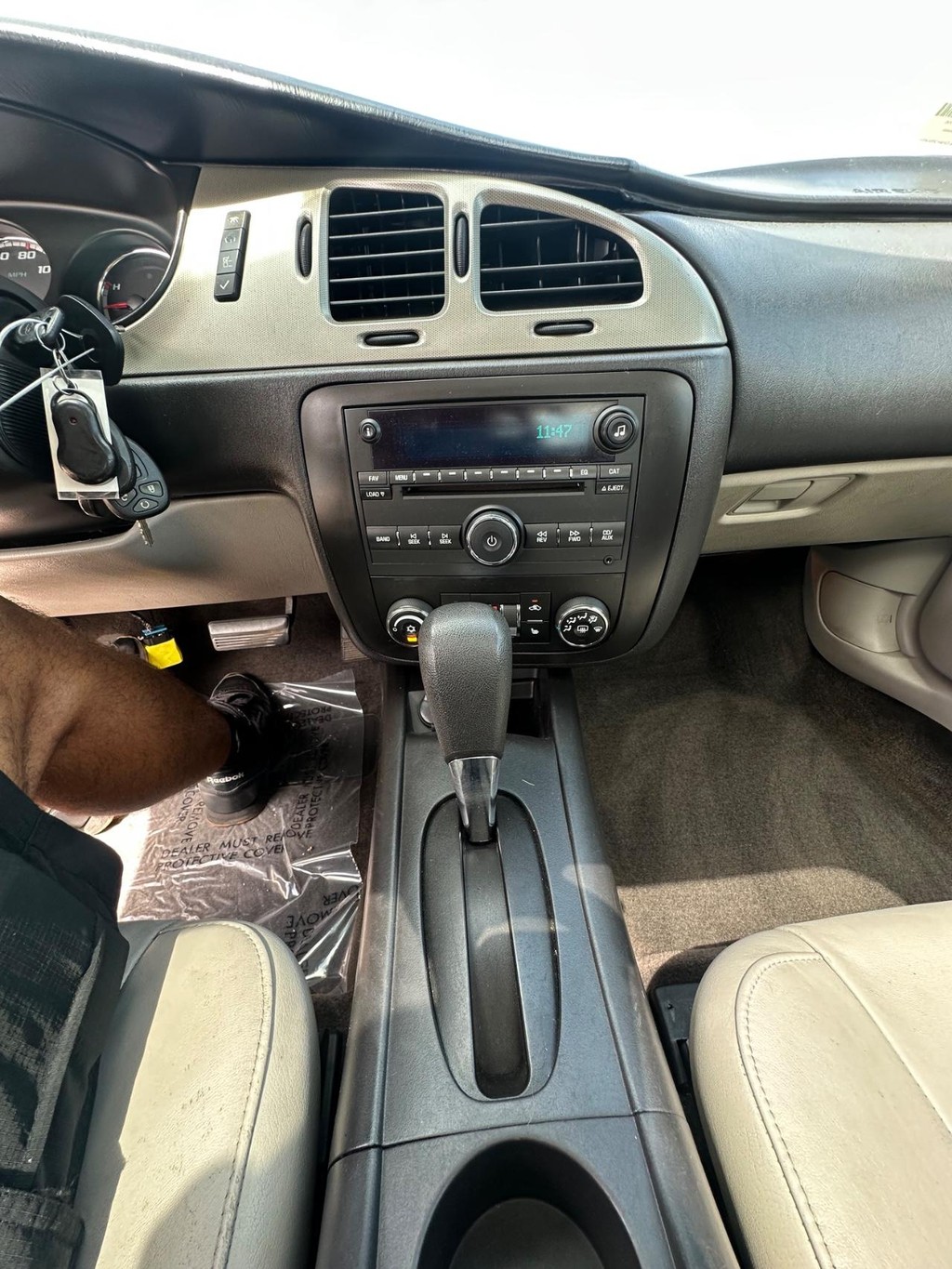 Chevrolet Monte Carlo Vehicle Full-screen Gallery Image 18
