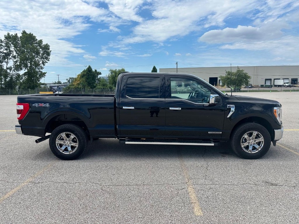Ford F-150 Vehicle Full-screen Gallery Image 2