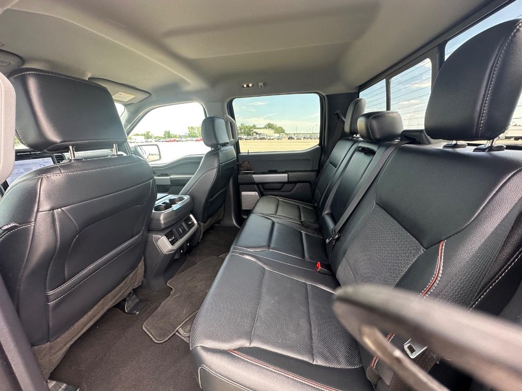 Ford F-150 Vehicle Full-screen Gallery Image 14