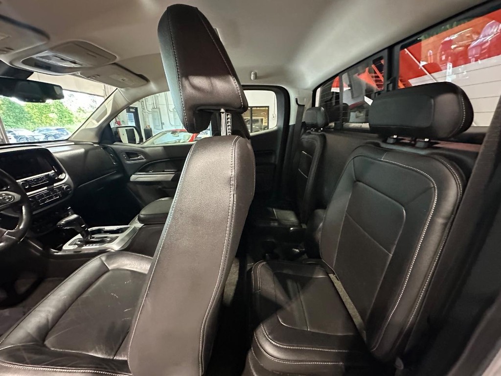 Chevrolet Colorado Vehicle Full-screen Gallery Image 08