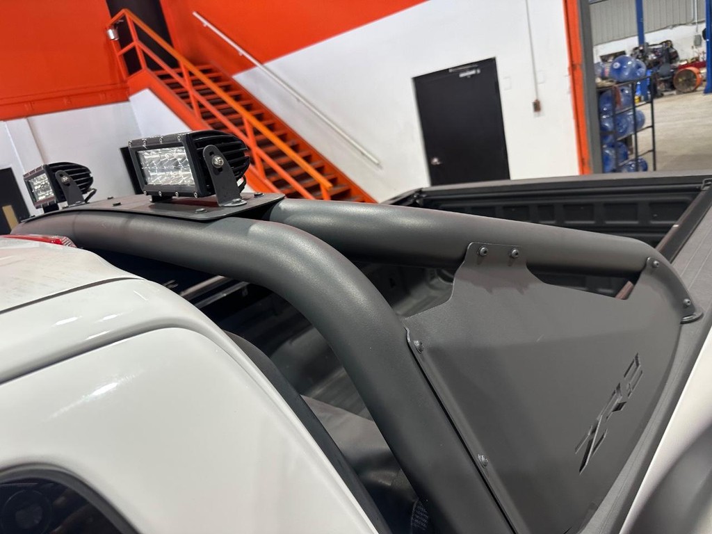Chevrolet Colorado Vehicle Full-screen Gallery Image 10