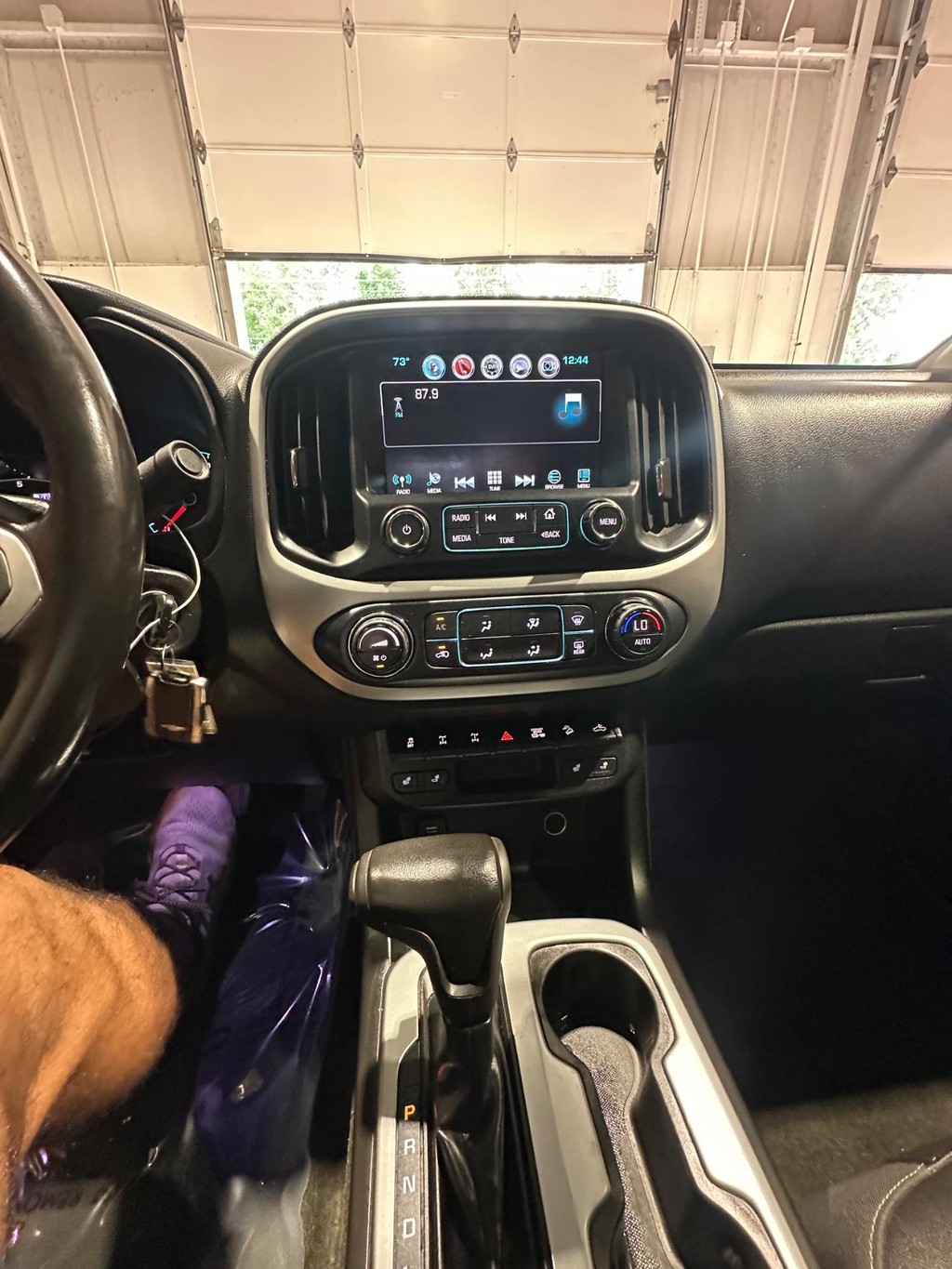 Chevrolet Colorado Vehicle Full-screen Gallery Image 21
