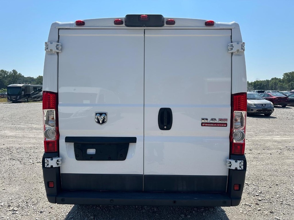 Ram ProMaster Cargo Van Vehicle Full-screen Gallery Image 2