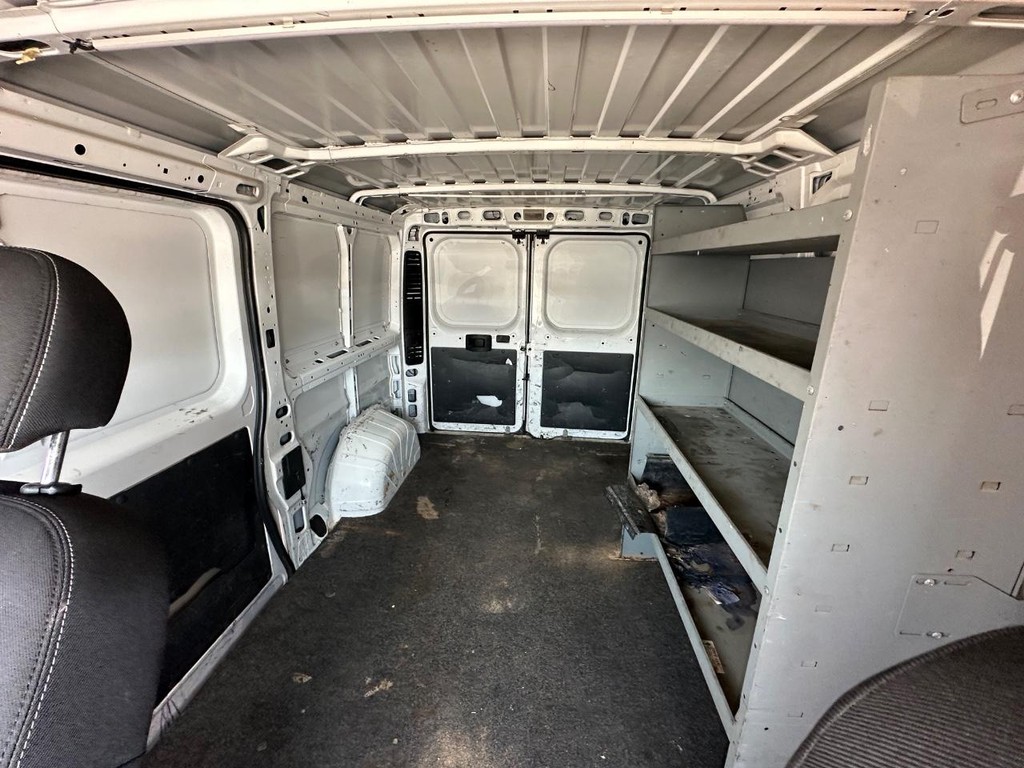 Ram ProMaster Cargo Van Vehicle Full-screen Gallery Image 19