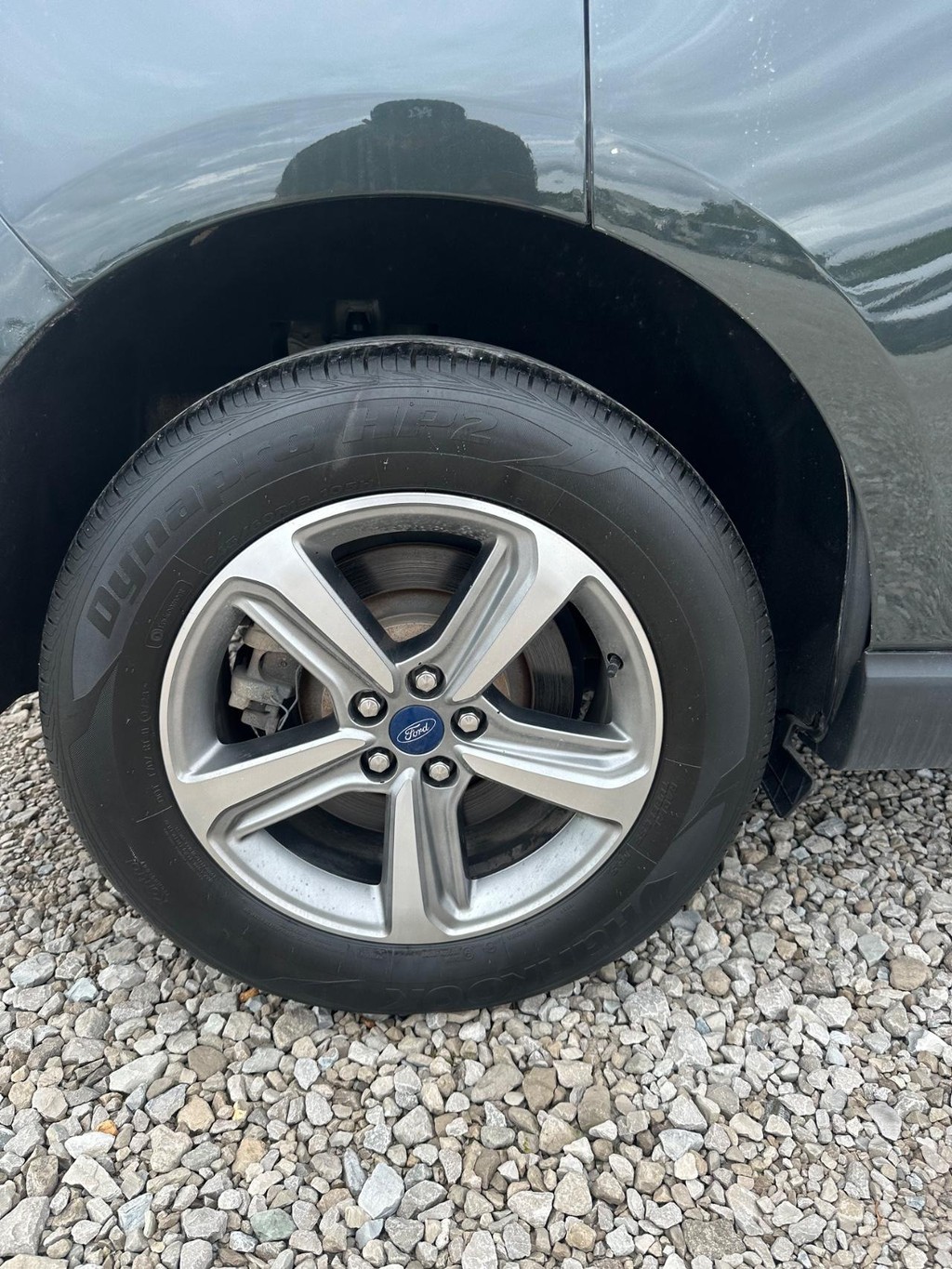 Ford Edge Vehicle Full-screen Gallery Image 8