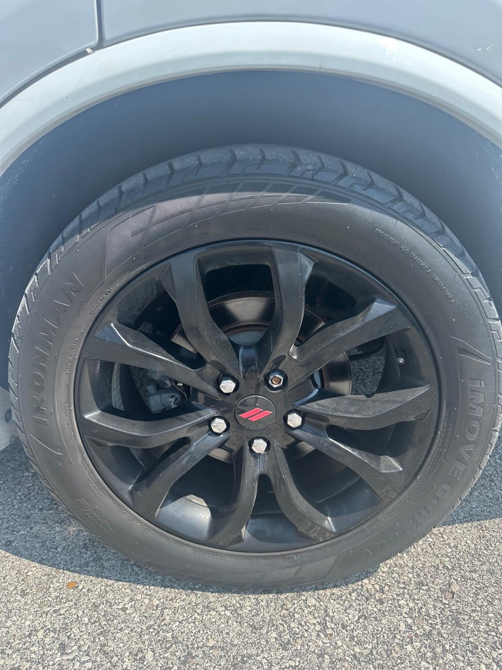 Dodge Durango Vehicle Full-screen Gallery Image 10