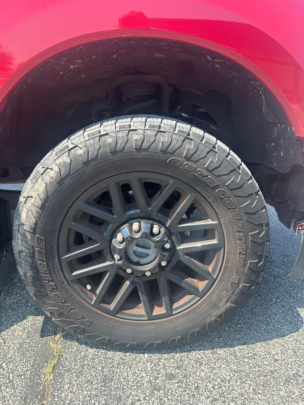Ford Super Duty F-250 SRW Vehicle Full-screen Gallery Image 15