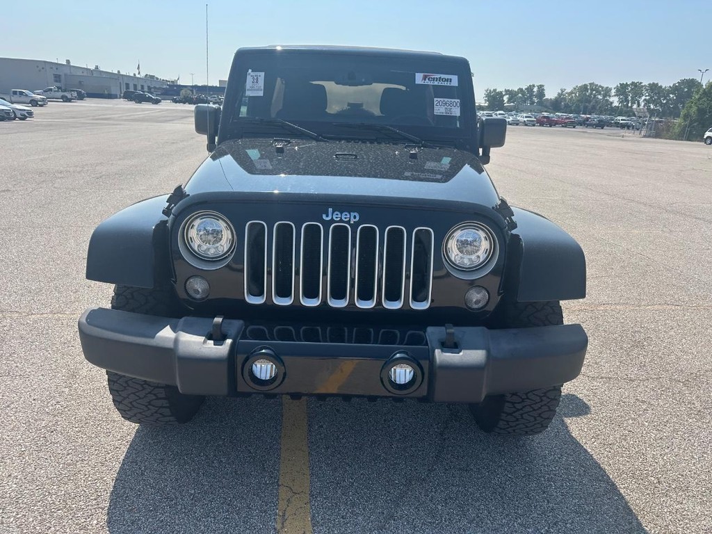 Jeep Wrangler Unlimited Vehicle Full-screen Gallery Image 6