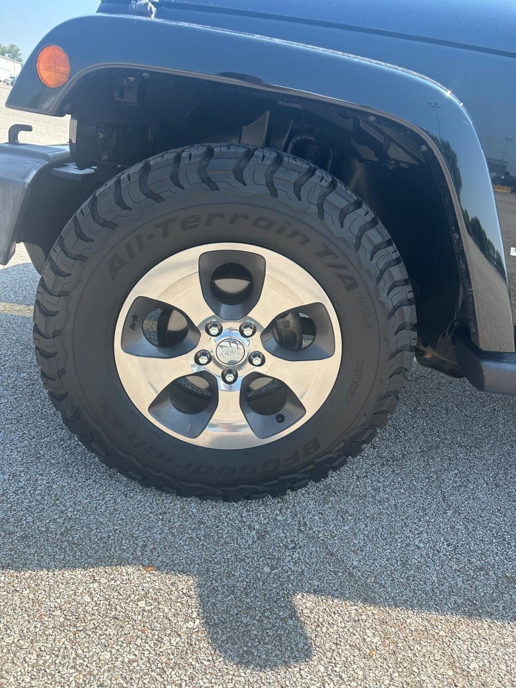 Jeep Wrangler Unlimited Vehicle Full-screen Gallery Image 13