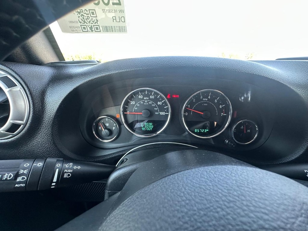 Jeep Wrangler Unlimited Vehicle Full-screen Gallery Image 18