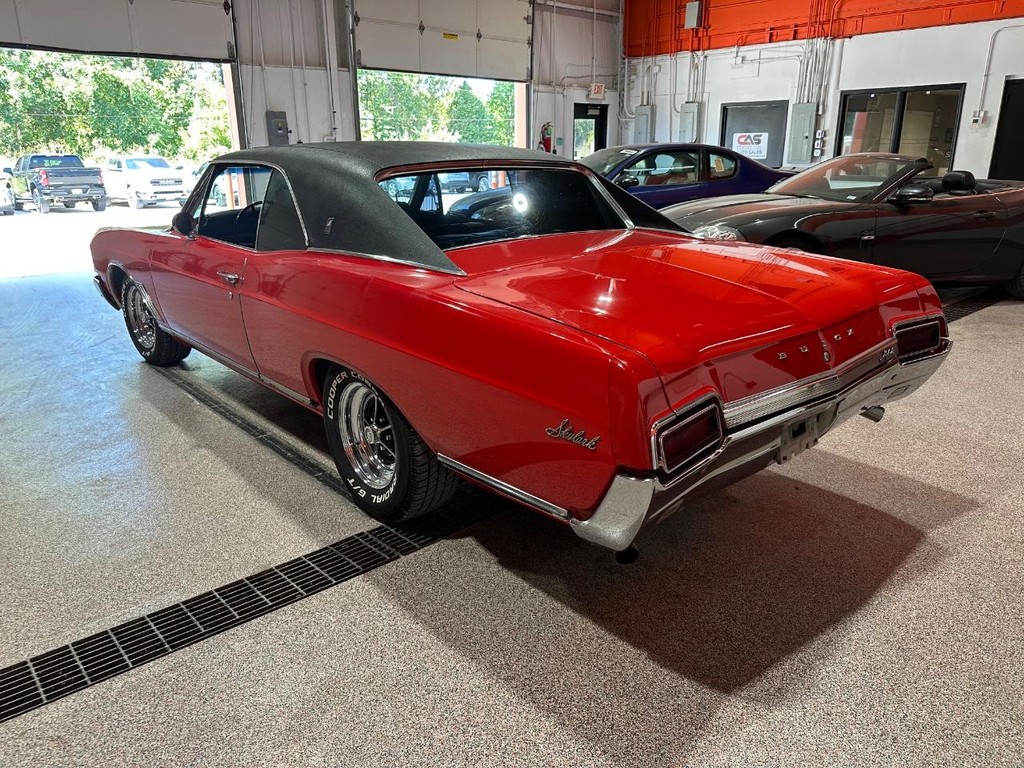 Buick Skylark Vehicle Full-screen Gallery Image 05