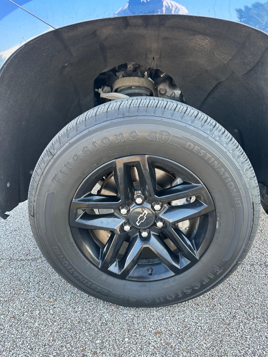 Chevrolet Silverado 1500 Vehicle Full-screen Gallery Image 11