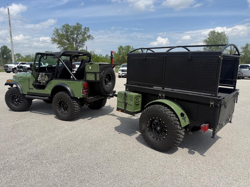 Jeep CJ-5 Vehicle Full-screen Gallery Image 7