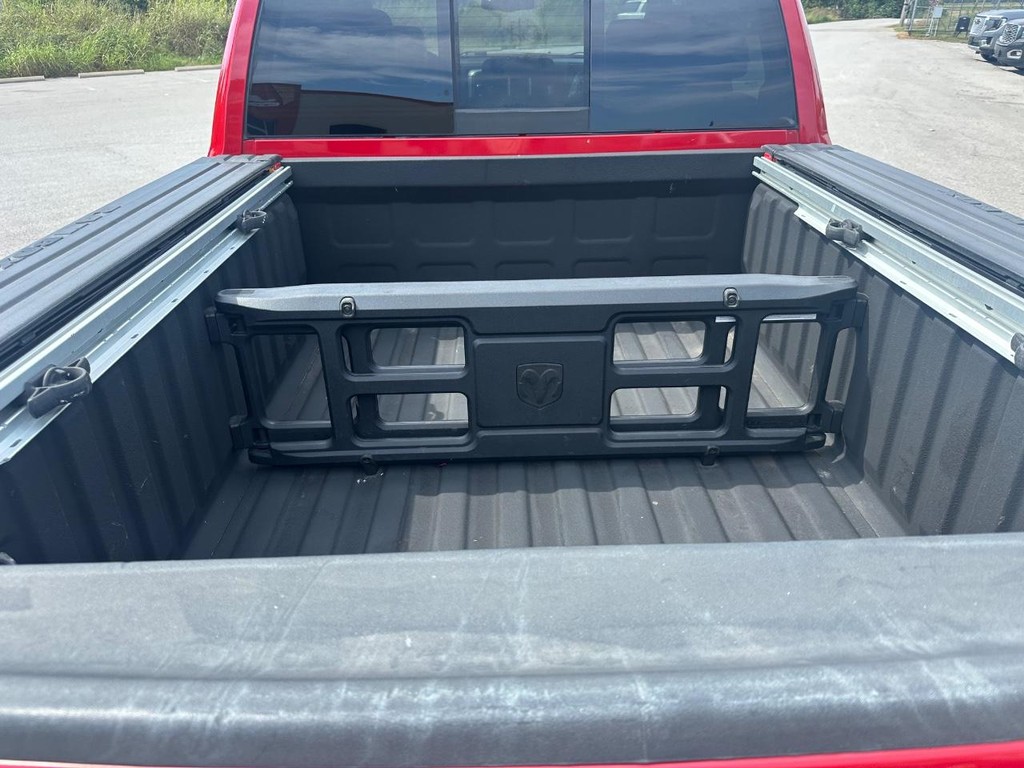 Ram 1500 Vehicle Full-screen Gallery Image 7