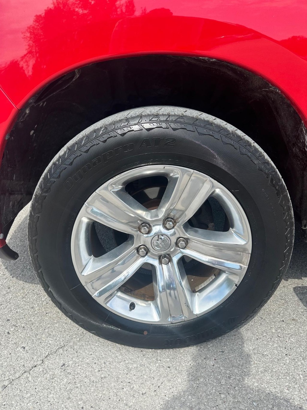 Ram 1500 Vehicle Full-screen Gallery Image 8