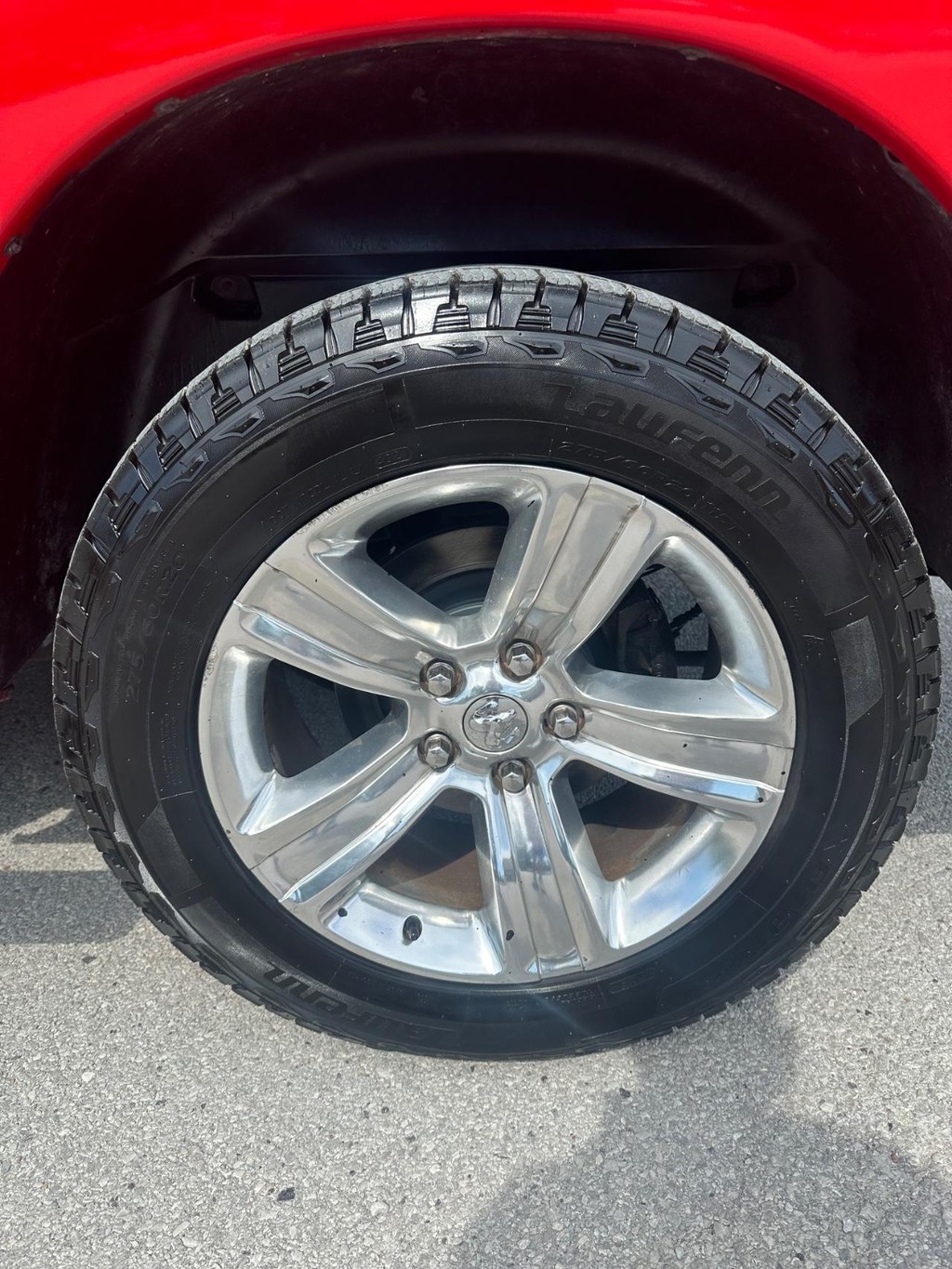 Ram 1500 Vehicle Full-screen Gallery Image 13