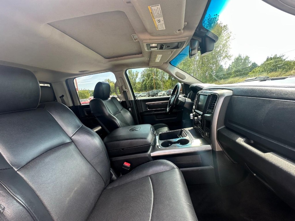 Ram 1500 Vehicle Full-screen Gallery Image 19