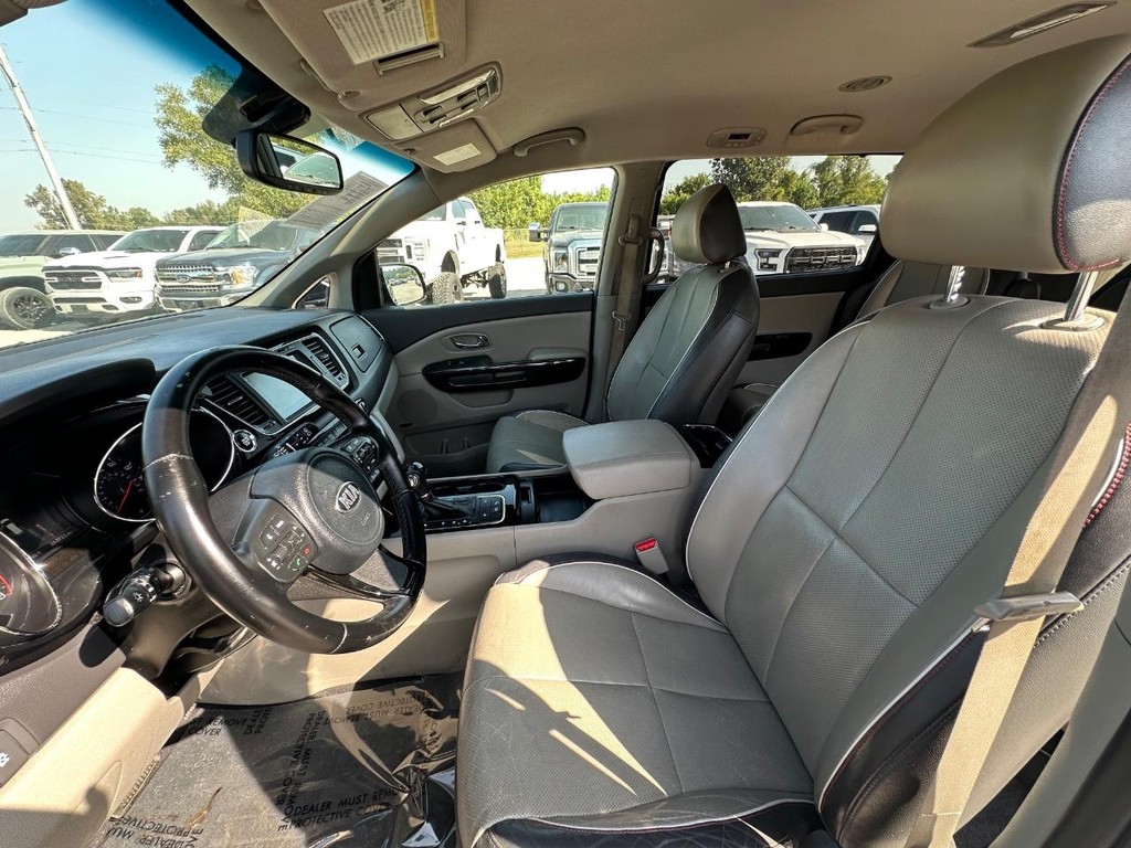 Kia Sedona Vehicle Full-screen Gallery Image 13