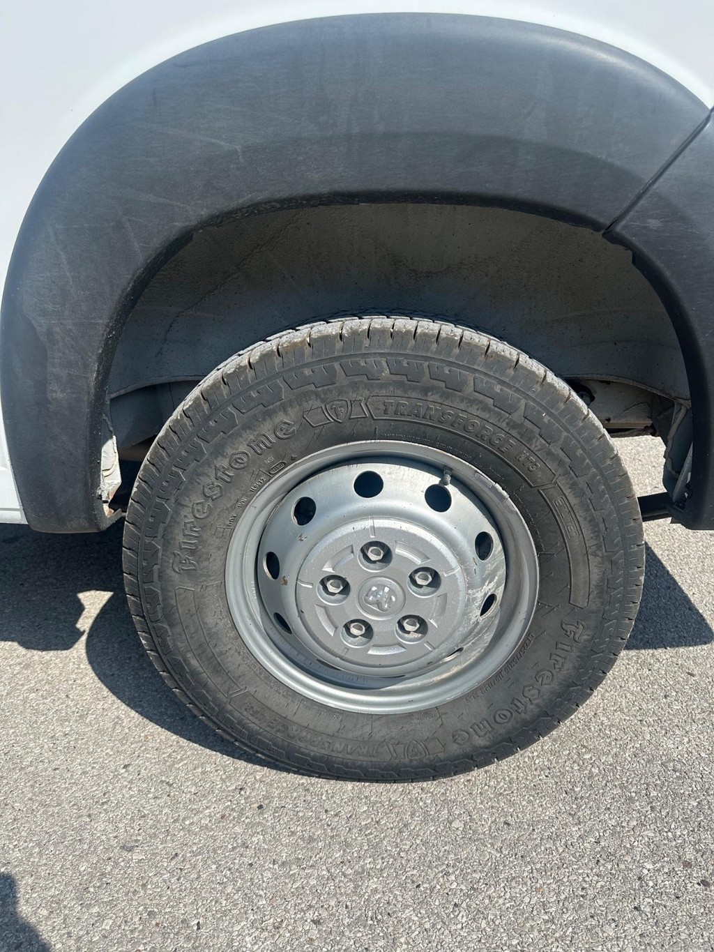 Ram ProMaster Cargo Van Vehicle Full-screen Gallery Image 11