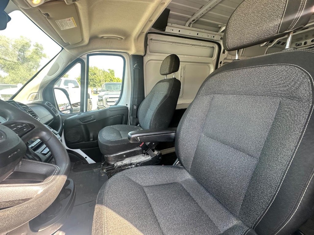 Ram ProMaster Cargo Van Vehicle Full-screen Gallery Image 28