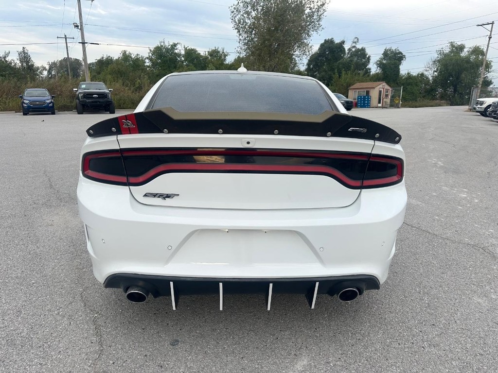 Dodge Charger Vehicle Full-screen Gallery Image 2