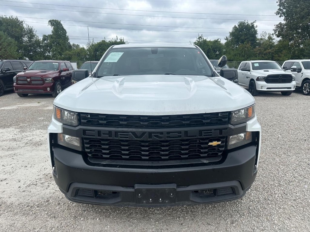 Chevrolet Silverado 1500 Vehicle Full-screen Gallery Image 10