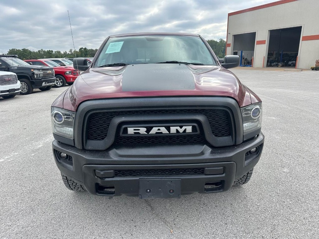 Ram 1500 Classic Vehicle Full-screen Gallery Image 8