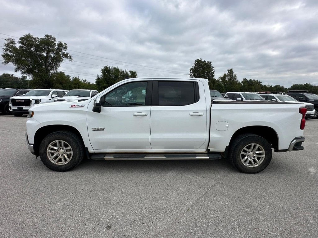 Chevrolet Silverado 1500 Vehicle Full-screen Gallery Image 09