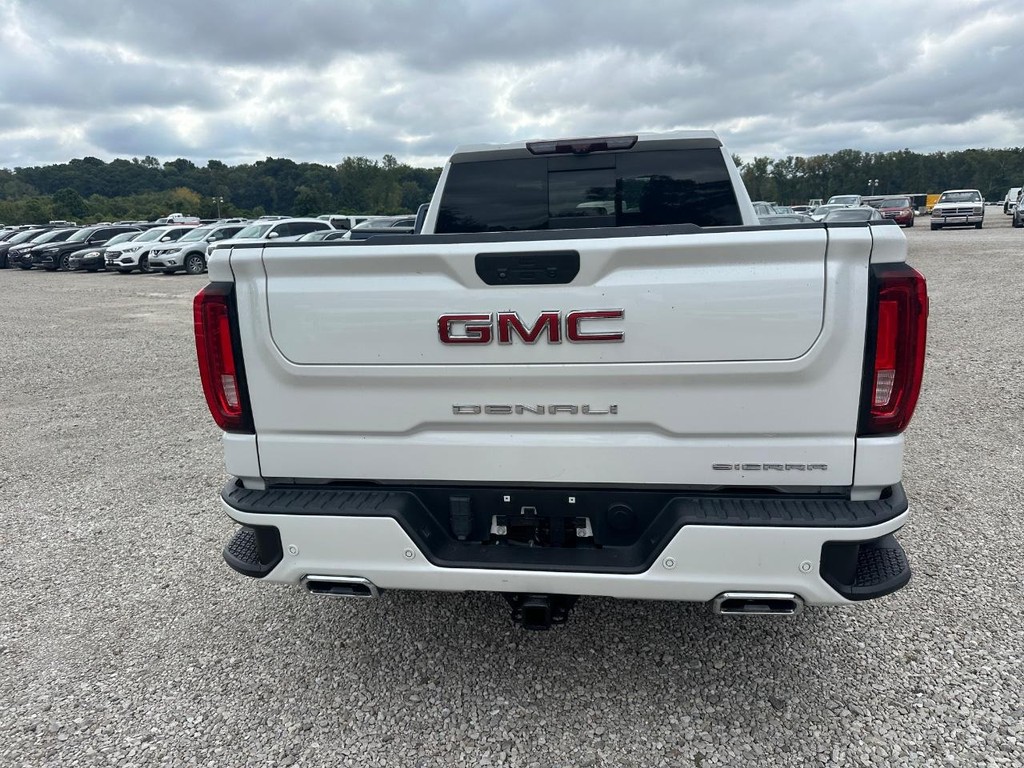 GMC Sierra 1500 Vehicle Full-screen Gallery Image 2