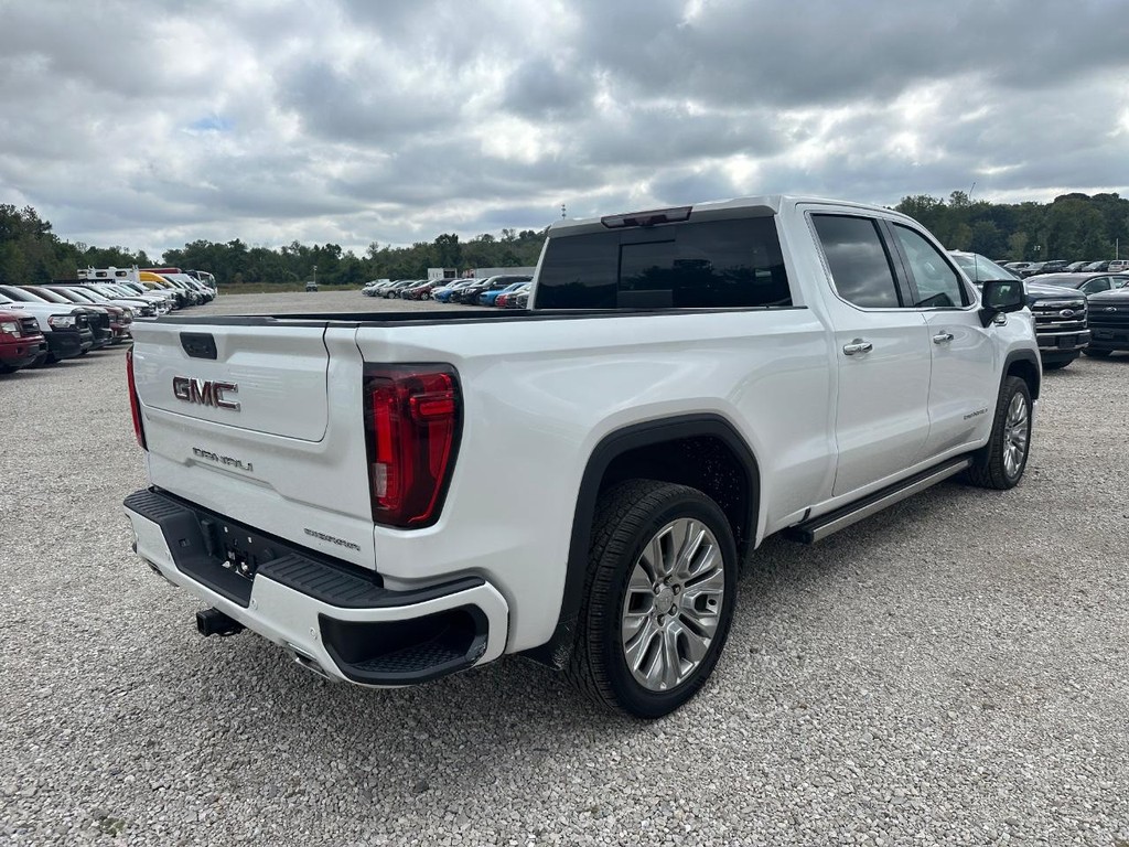 GMC Sierra 1500 Vehicle Full-screen Gallery Image 3