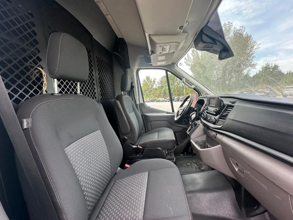 Ford Transit Cargo Van Vehicle Full-screen Gallery Image 12