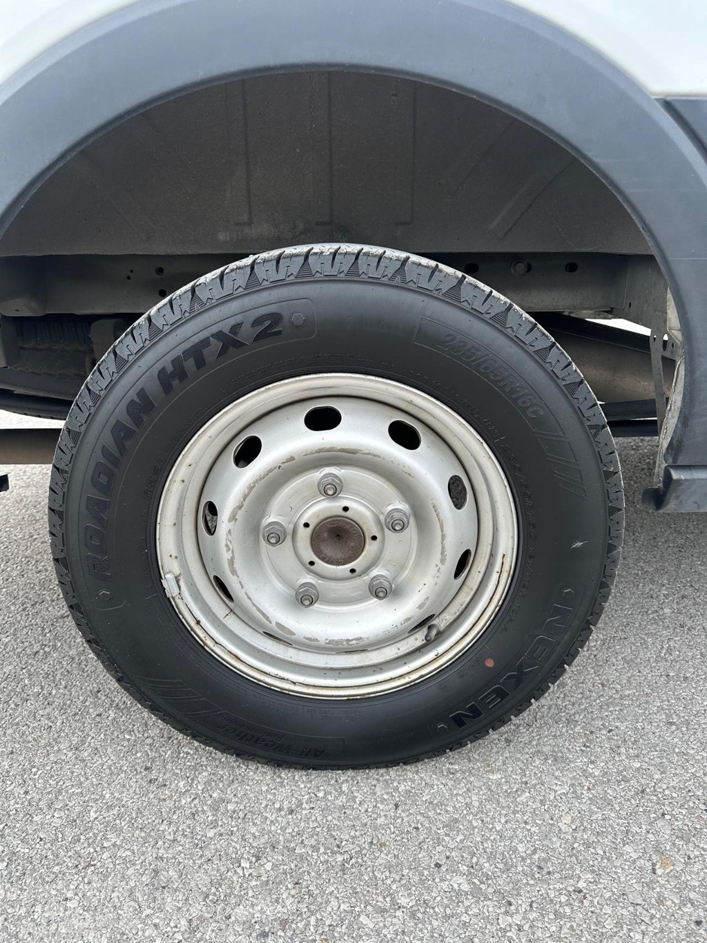 Ford Transit Cargo Van Vehicle Full-screen Gallery Image 14