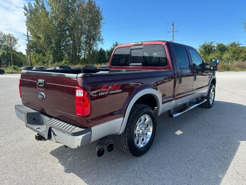 Ford Super Duty F-250 SRW Vehicle Full-screen Gallery Image 4