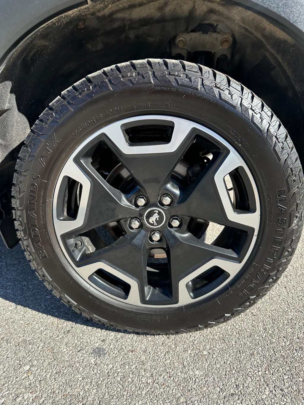 Ford Bronco Sport Vehicle Full-screen Gallery Image 10
