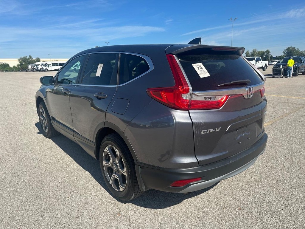 Honda CR-V Vehicle Full-screen Gallery Image 3