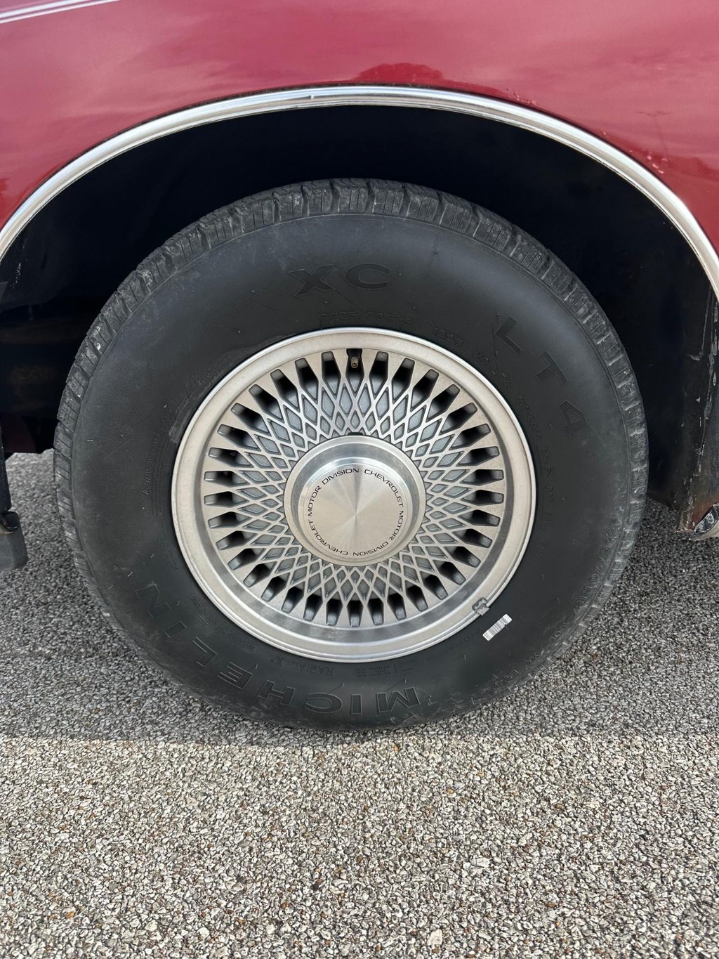 Chevrolet Caprice Vehicle Full-screen Gallery Image 07