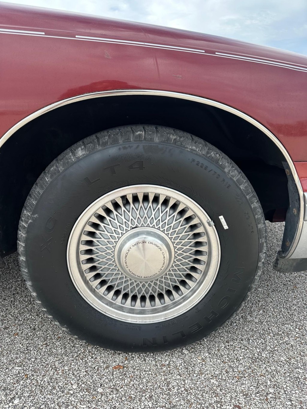 Chevrolet Caprice Vehicle Full-screen Gallery Image 14