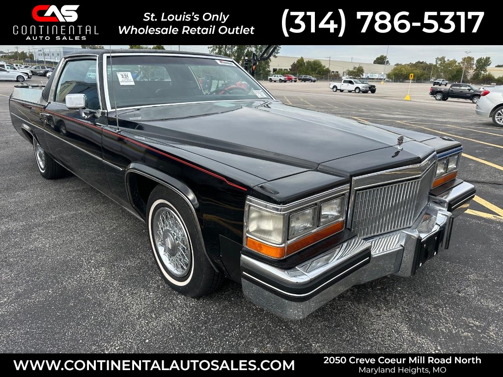 Cadillac DeVille Vehicle Full-screen Gallery Image 01