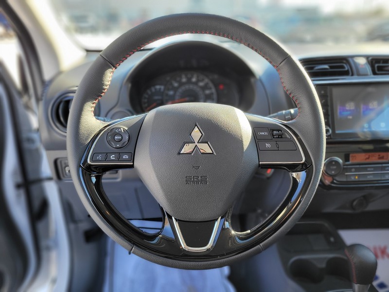 Mitsubishi Mirage G4 Vehicle Full-screen Gallery Image 24