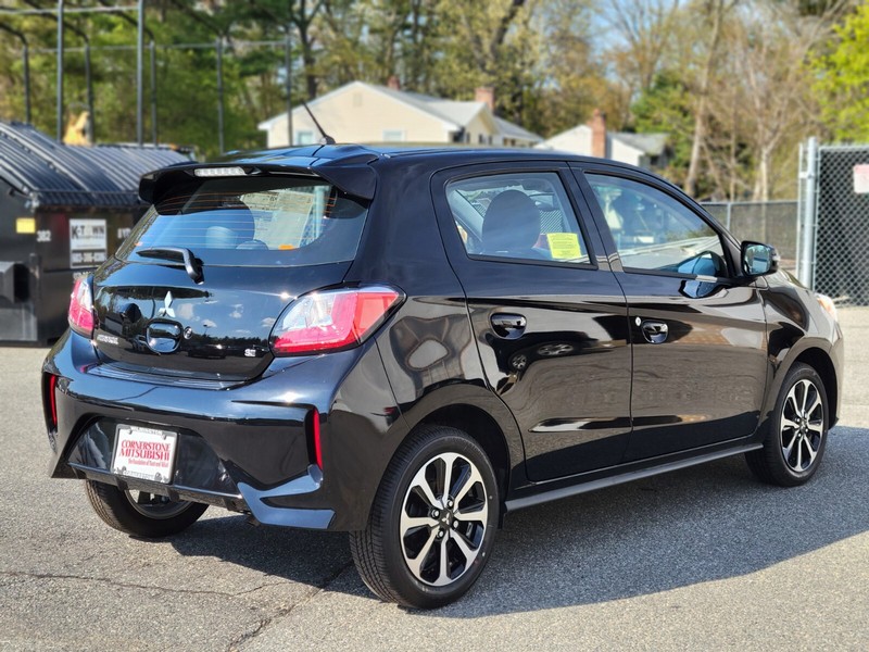 Mitsubishi Mirage Vehicle Full-screen Gallery Image 05