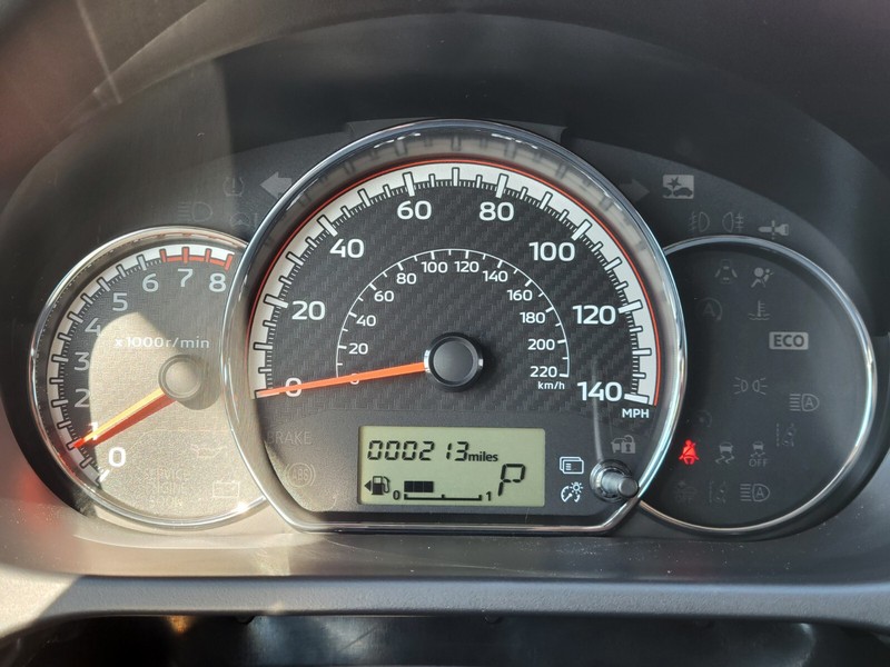 Mitsubishi Mirage Vehicle Full-screen Gallery Image 30