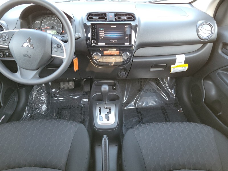 Mitsubishi Mirage Vehicle Full-screen Gallery Image 14