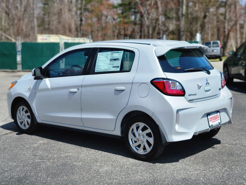Mitsubishi Mirage Vehicle Full-screen Gallery Image 03