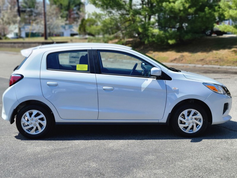 Mitsubishi Mirage Vehicle Full-screen Gallery Image 06