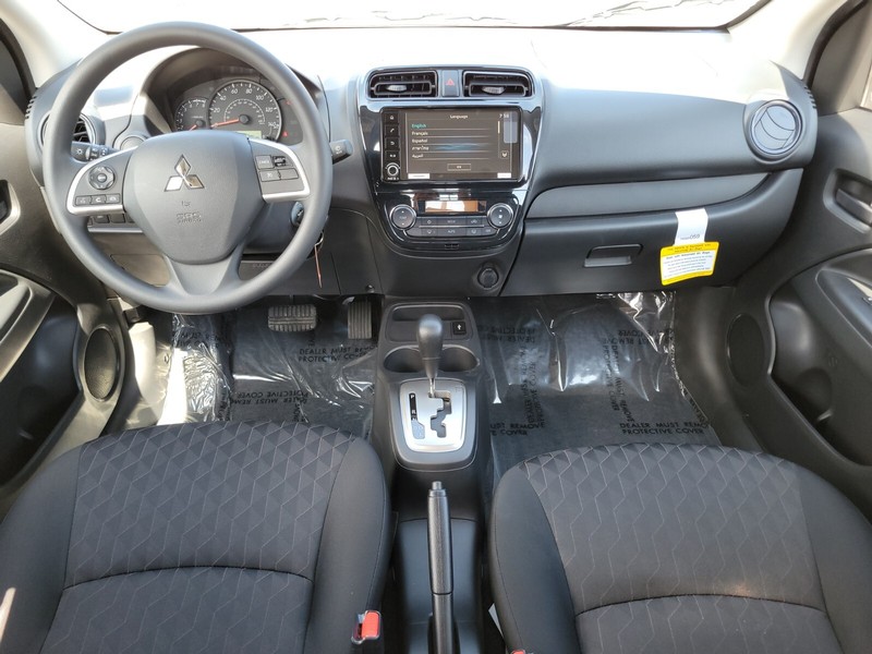 Mitsubishi Mirage Vehicle Full-screen Gallery Image 12