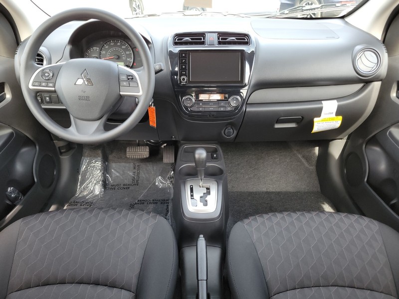 Mitsubishi Mirage Vehicle Full-screen Gallery Image 12