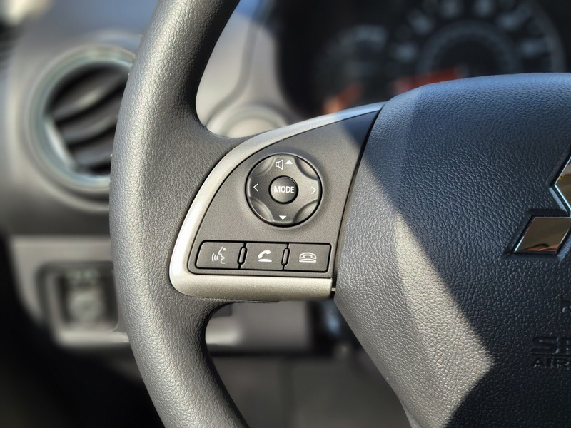 Mitsubishi Mirage Vehicle Full-screen Gallery Image 27