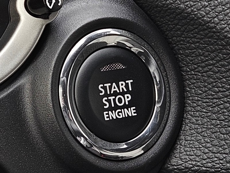 Mitsubishi Eclipse Cross Vehicle Full-screen Gallery Image 22