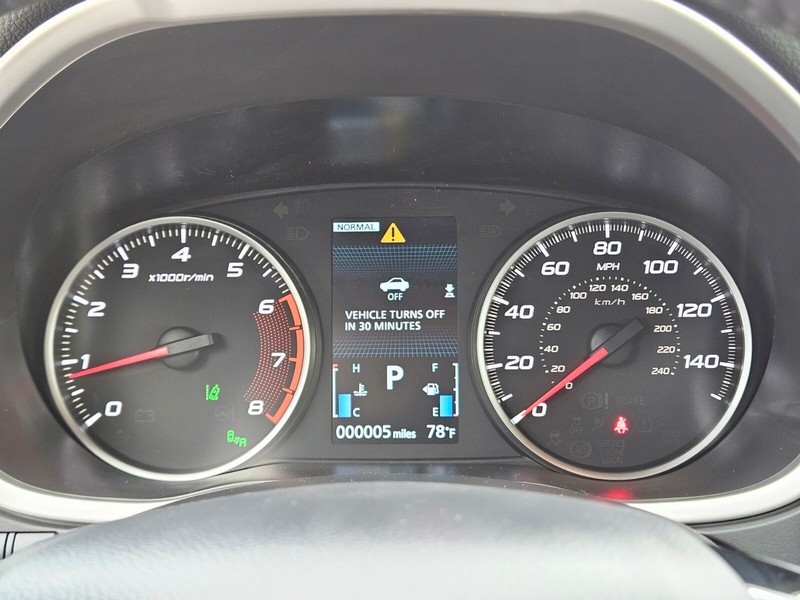 Mitsubishi Eclipse Cross Vehicle Full-screen Gallery Image 32